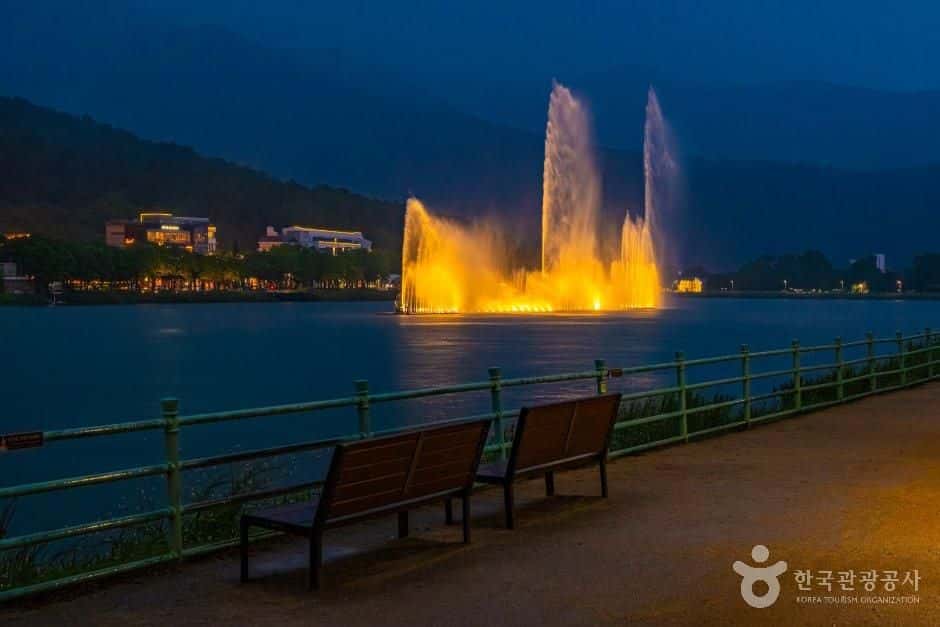 수성못 유원지 — 반려동물 동반 관광지