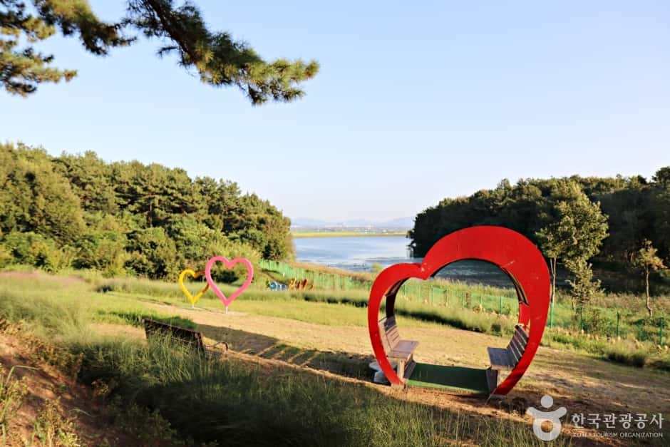신흥근린공원 — 반려동물 동반 관광지