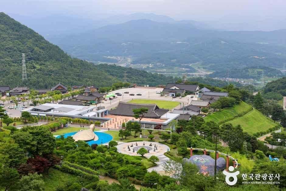 산청 동의보감촌 — 반려동물 동반 관광지