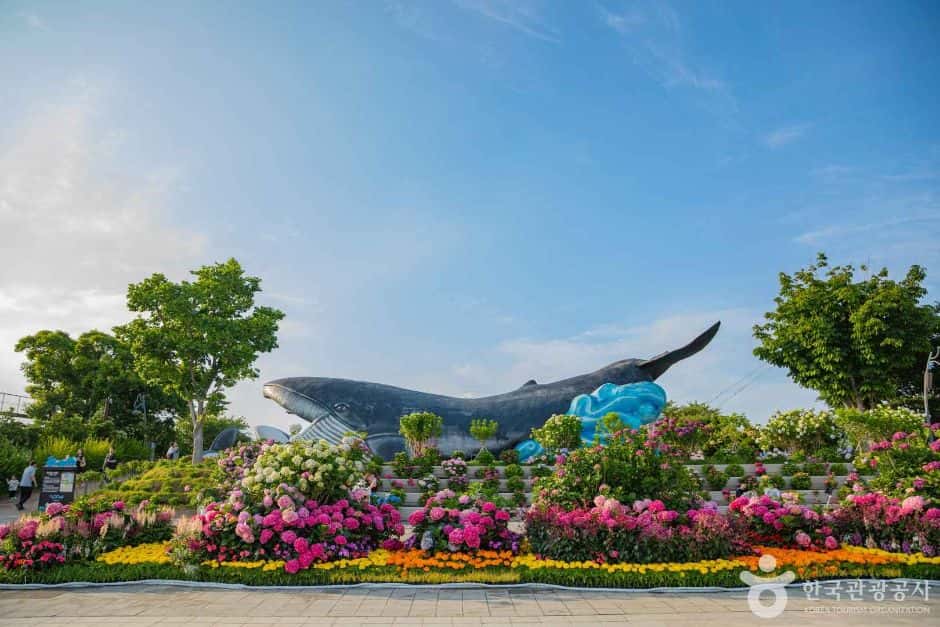 장생포 고래문화마을 — 반려동물 동반 관광지