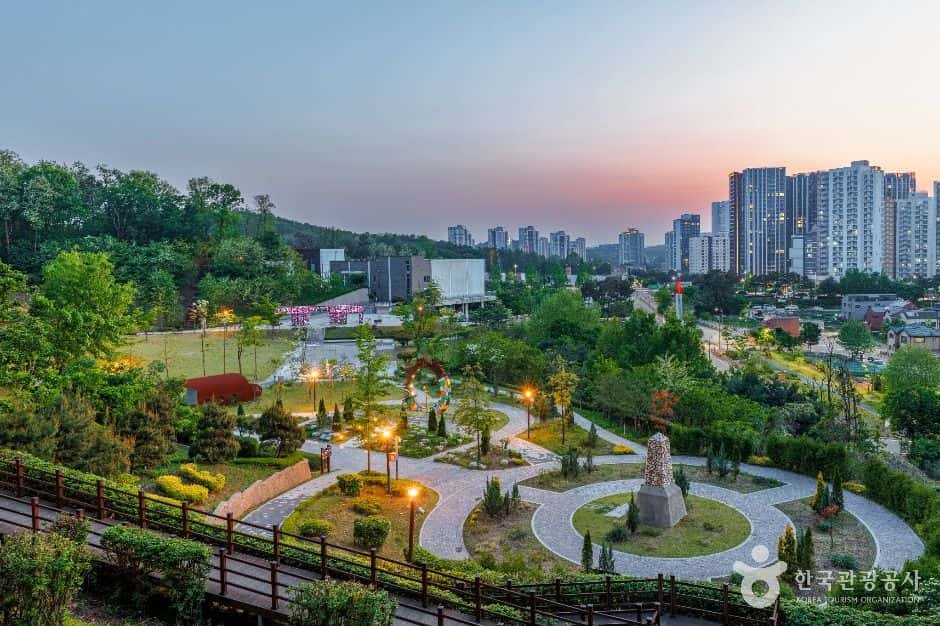 오산 죽미령 평화공원 — 반려동물 동반 관광지