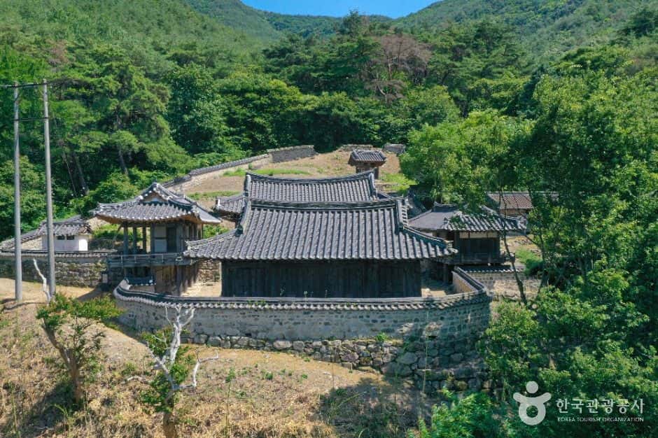 칠탄서원 — 반려동물 동반 관광지