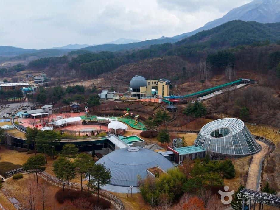 무주 반디랜드 — 반려동물 동반 관광지